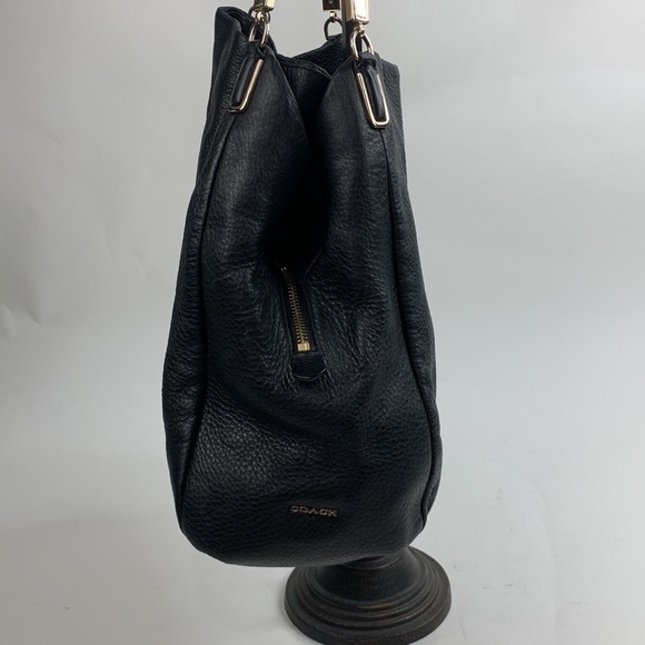 Coach Madison Phoebe Black leather Shoulder bag Gold Hardware 3 compartments - Picture 3 of 15